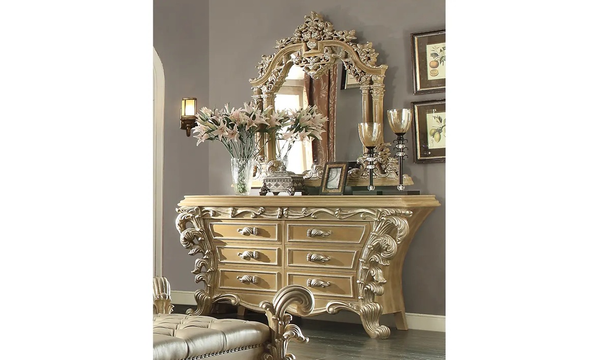 Royal Craft Furniture Fremont European Style Hand Carved Dining Set - Image 4