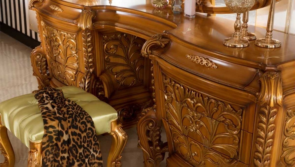 Royal Craft Furniture Walnut Royal Carved Bedroom Collection Featuring Deep Engraved Artwork And Traditional Luxury Finish - Image 4