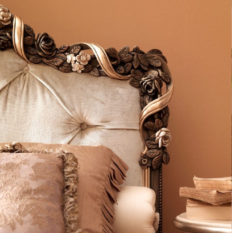 Royal Craft Furniture Luxury Handcrafted Bangalore Premium Classic Italian Bed for Mansion - Image 2