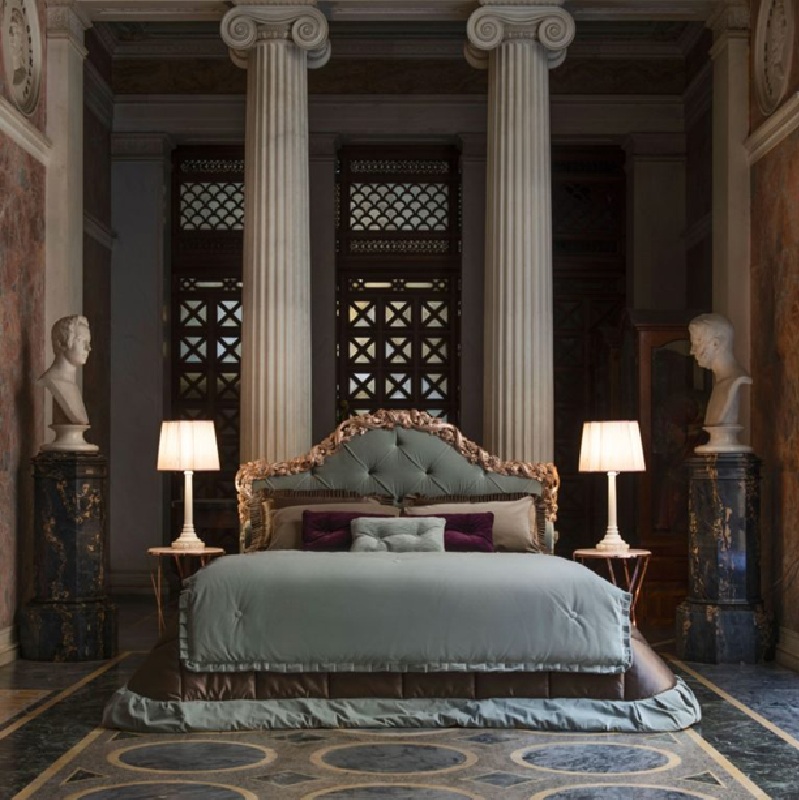 Royal Craft Furniture Luxury Handcrafted Bangalore Premium Classic Italian Bed for Mansion - Image 3