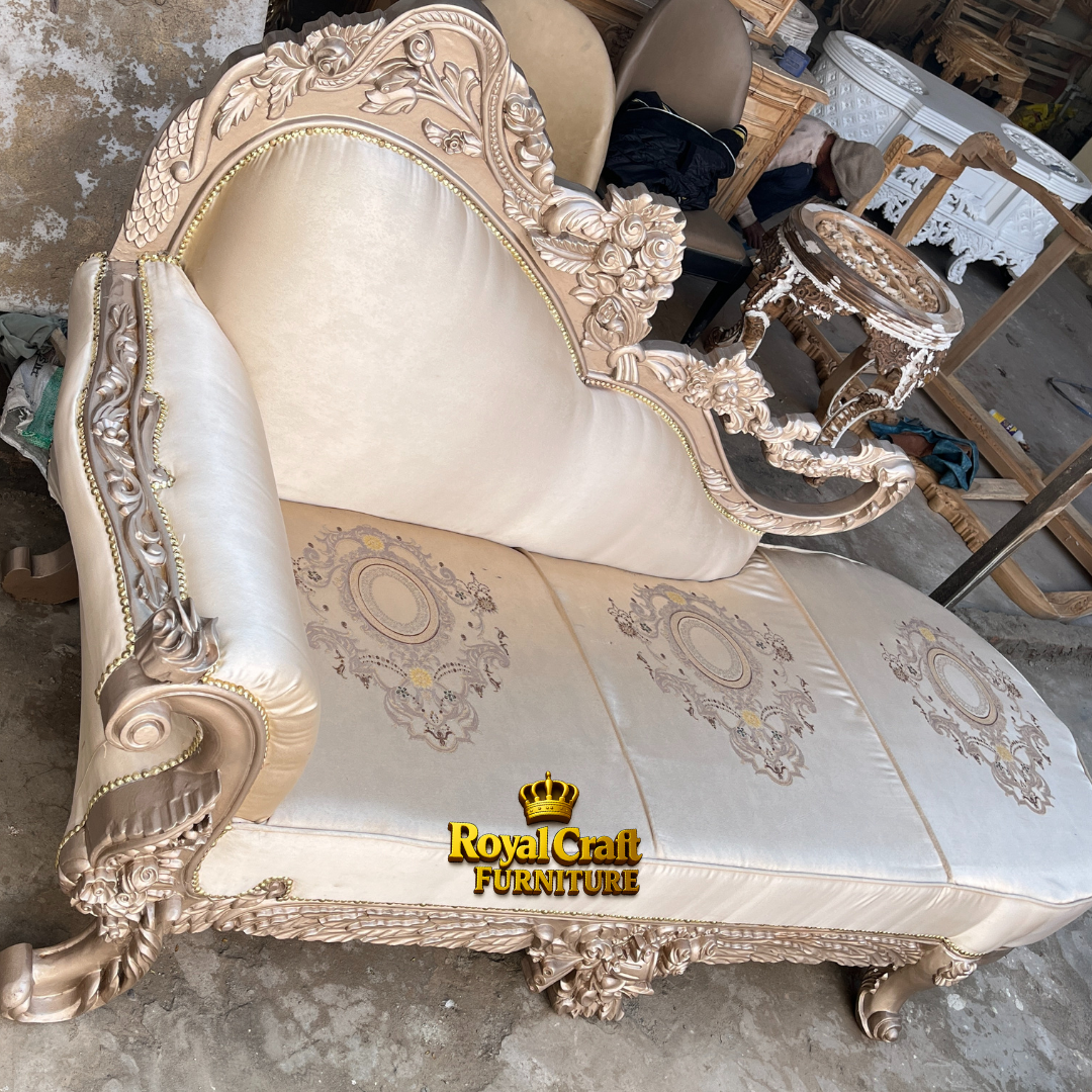 Royal Craft Furniture Victorian Grace 3-Seater Couch - Image 2