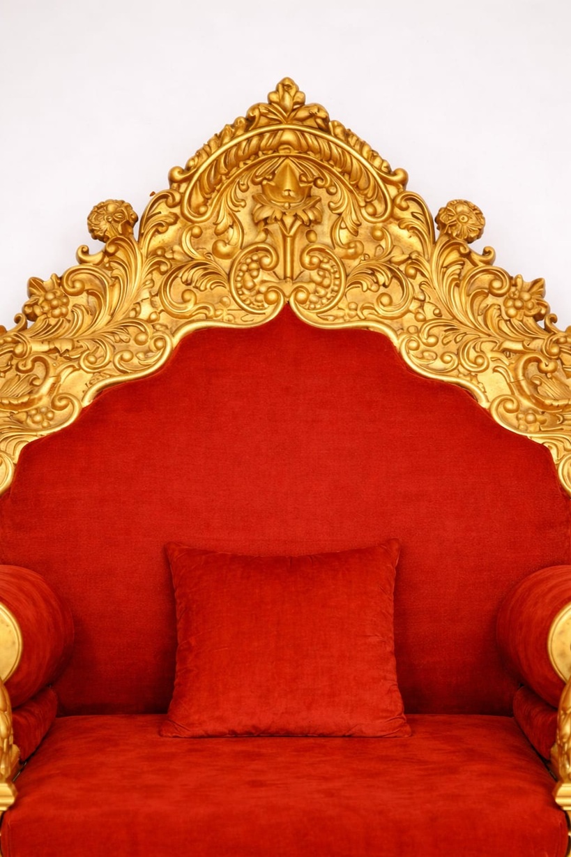 Royal Craft Furniture Wooden Lion Design Guruji Chair - Image 3