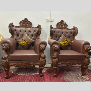 Royal Craft Furniture Royal Lion crest Armchair